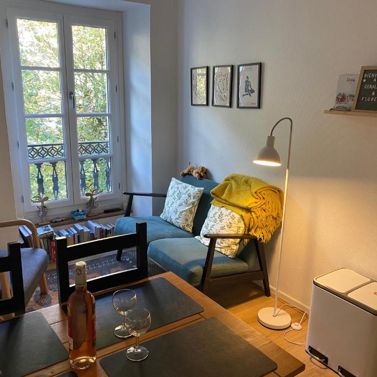 AU 47 ALLÉES D'ETIGNY - CENTRAL & STANDING - avec parking - Linge de lit et de toilette inclus - Apartment mit Blick auf die Berge - 14