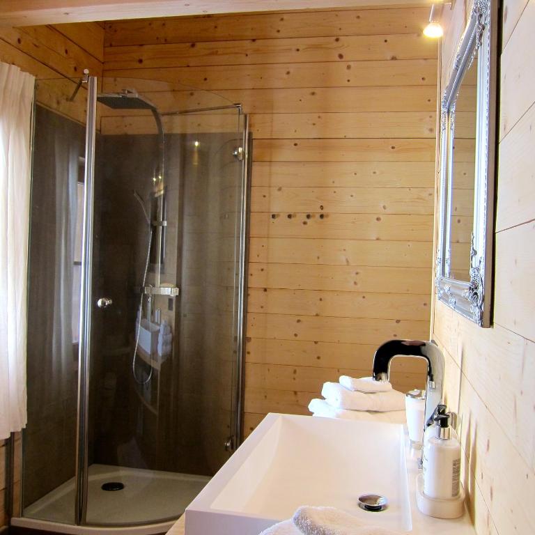 Chalet Sonnberg - Chalet with Balcony and Terrace - 38