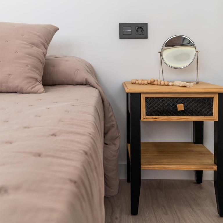 Benalmadena Alay Pool & Beach - Two-Bedroom Deluxe Apartment - 32