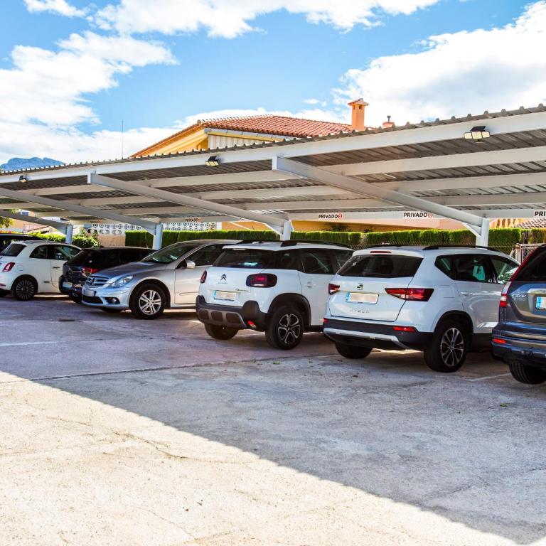 Casa Segaria con piscina privada y jardín en Dénia - Chalet - 69