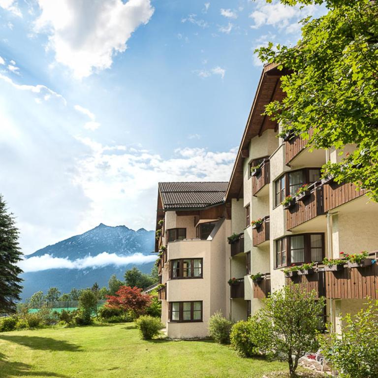 Dorint Sporthotel Garmisch-Partenkirchen - Standard Doppelzimmer - 7
