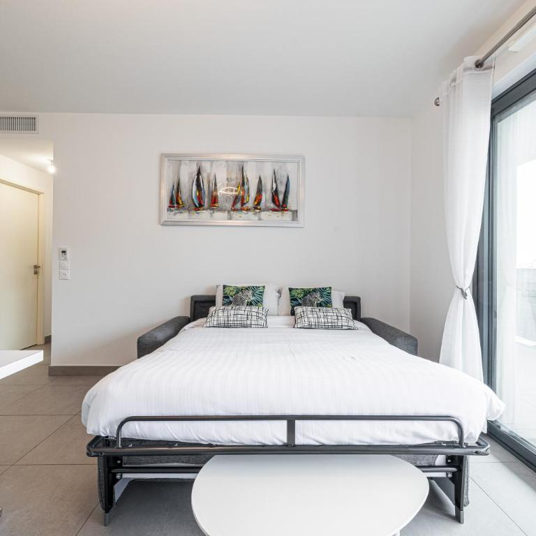 Bienvenue-PARKING-Clim-Centre - One-Bedroom Apartment - 17