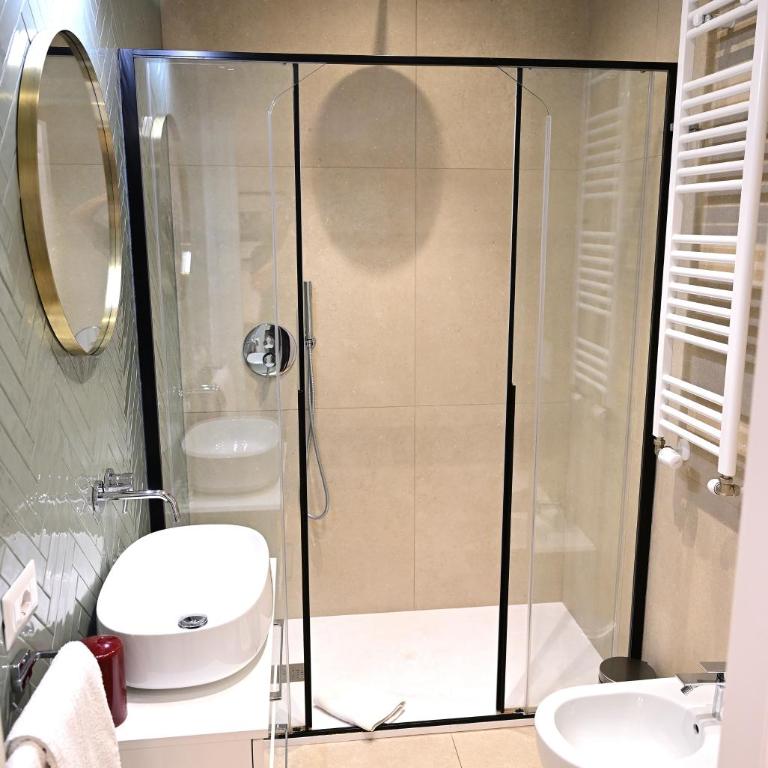 AT HOME NAVONA - One-Bedroom Apartment - 17