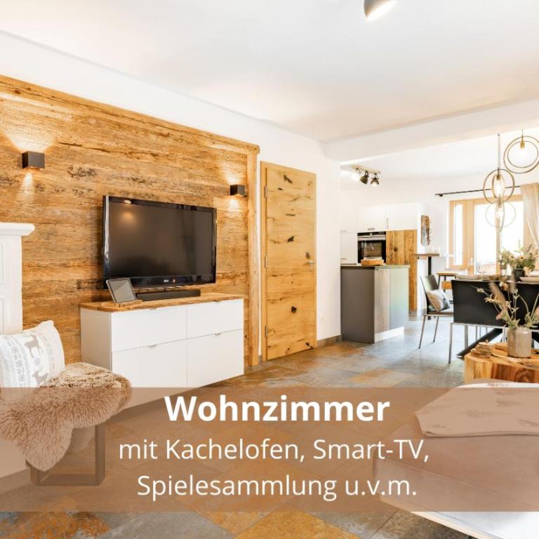 Chalet WaldHäusl luxuriöse Ferienwohnungen mit Sauna & Whirlpool, Kamin, Balkon oder Terrasse mit Bergblick - Superior Apartment - 5
