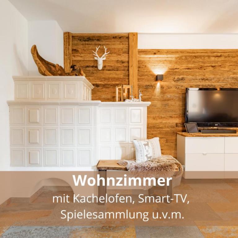 Chalet WaldHäusl luxuriöse Ferienwohnungen mit Sauna & Whirlpool, Kamin, Balkon oder Terrasse mit Bergblick - Superior Apartment - 1