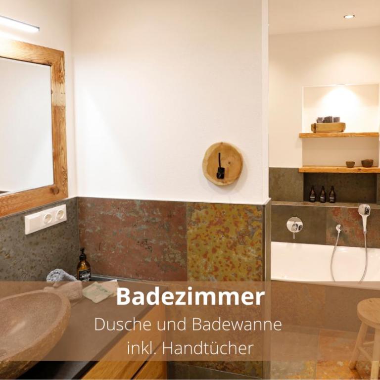Chalet WaldHäusl luxuriöse Ferienwohnungen mit Sauna & Whirlpool, Kamin, Balkon oder Terrasse mit Bergblick - Superior Apartment - 2