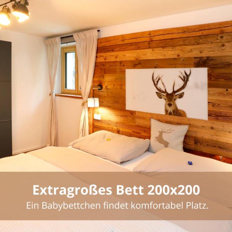 Chalet WaldHäusl luxuriöse Ferienwohnungen mit Sauna & Whirlpool, Kamin, Balkon oder Terrasse mit Bergblick - Superior Apartment - 19
