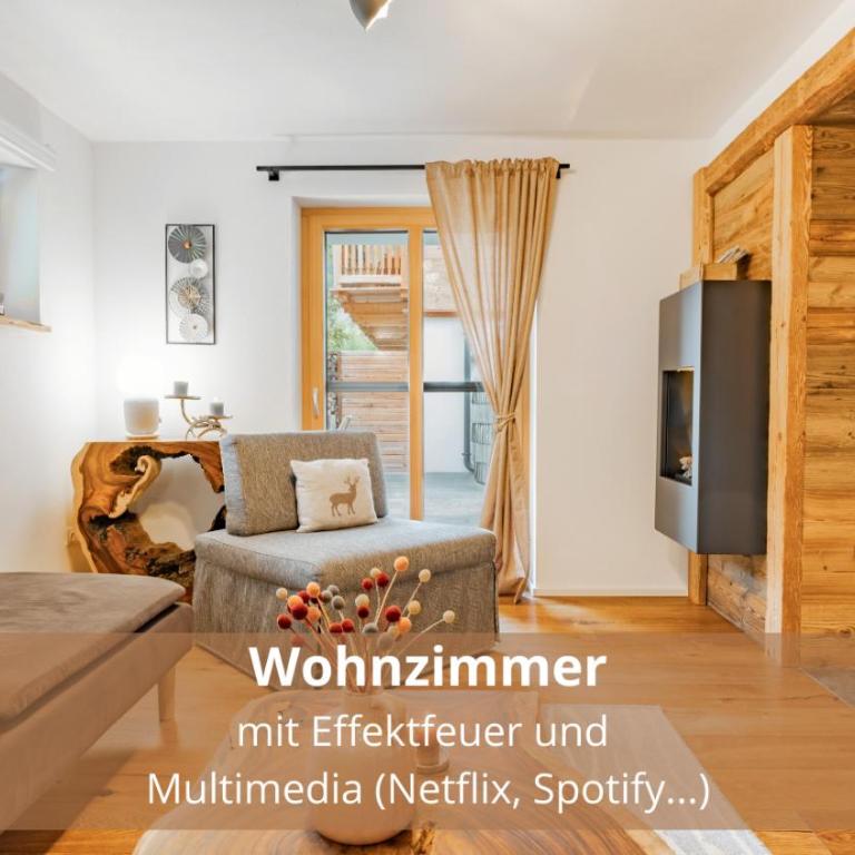 Chalet WaldHäusl luxuriöse Ferienwohnungen mit Sauna & Whirlpool, Kamin, Balkon oder Terrasse mit Bergblick - Superior Apartment - 13