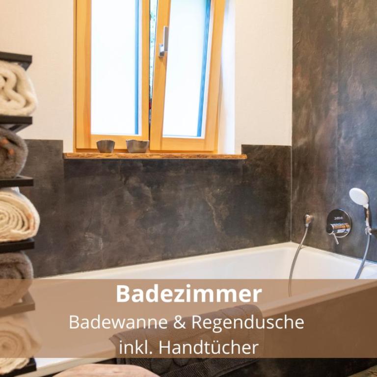 Chalet WaldHäusl luxuriöse Ferienwohnungen mit Sauna & Whirlpool, Kamin, Balkon oder Terrasse mit Bergblick - Deluxe Apartment - 8