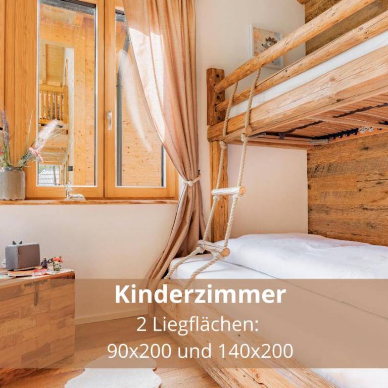 Chalet WaldHäusl luxuriöse Ferienwohnungen mit Sauna & Whirlpool, Kamin, Balkon oder Terrasse mit Bergblick - Superior Apartment - 17