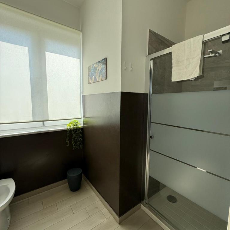 Location10 - Deluxe Double Room with Balcony and Sea View - 10