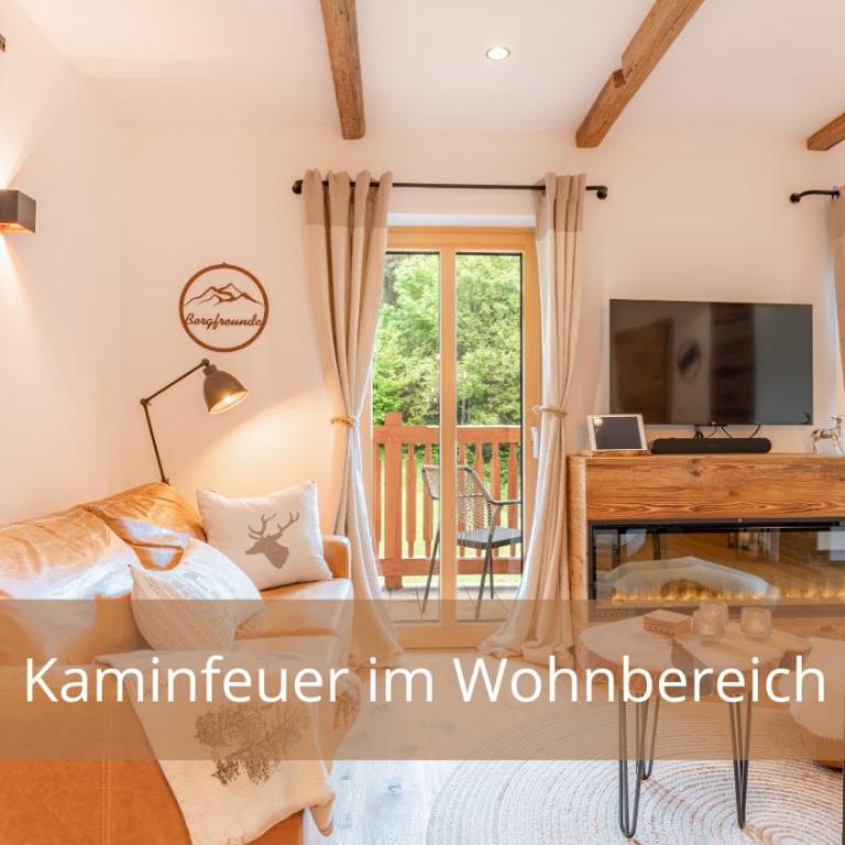 Chalet WaldHäusl luxuriöse Ferienwohnungen mit Sauna & Whirlpool, Kamin, Balkon oder Terrasse mit Bergblick - Apartment mit Balkon - 12