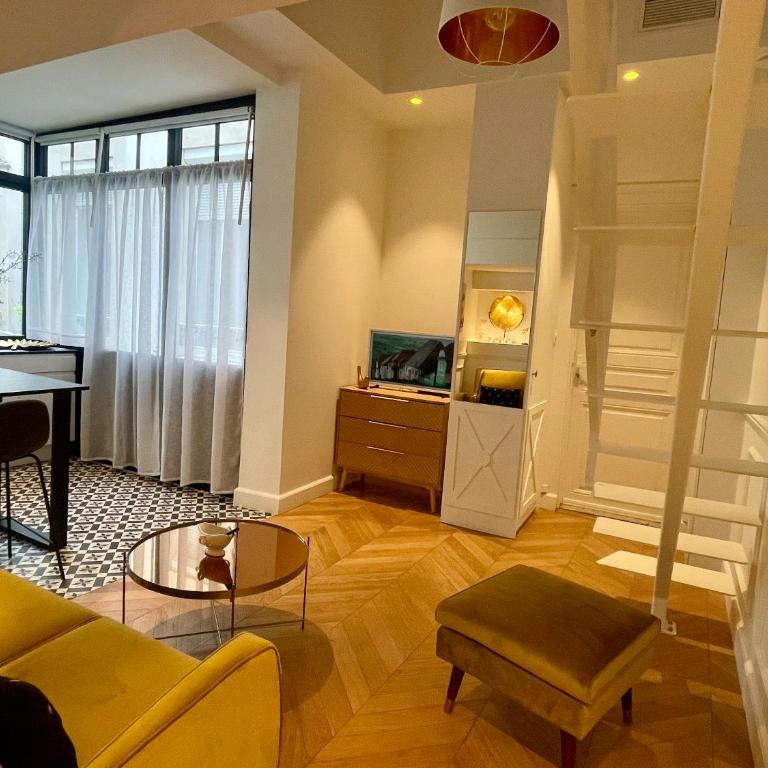 Appartement au TOP ! Le pétillant Leclerc - Place d'Erlon - Hyper-centre ville - Gare - Appartamento con 1 Camera da Letto - 2