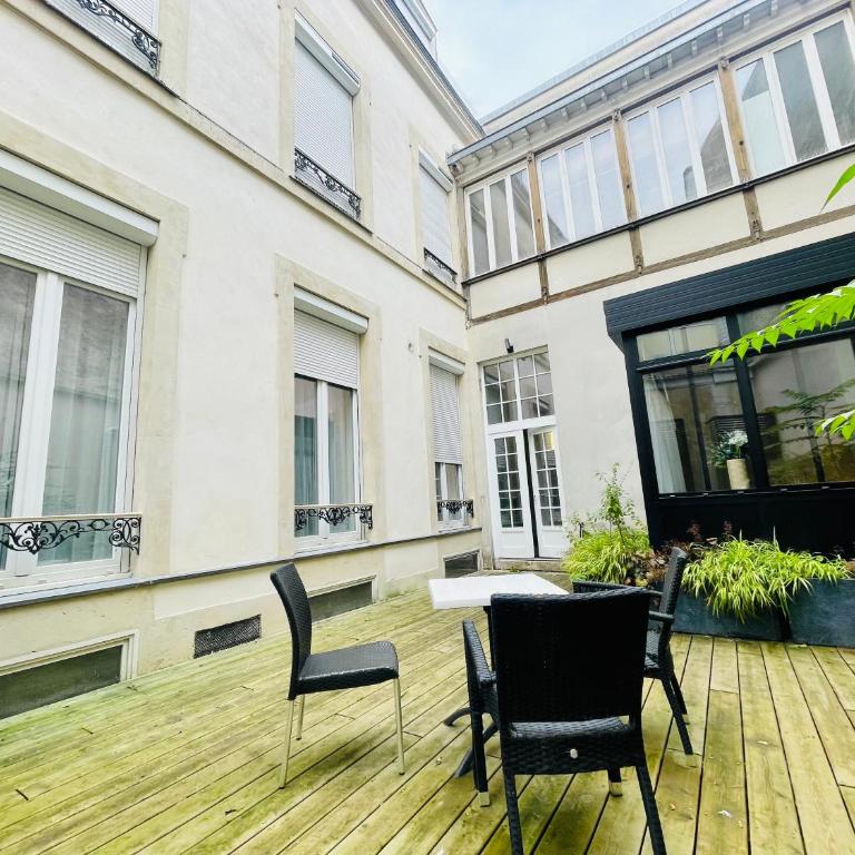 Appartement au TOP ! Le pétillant Leclerc - Place d'Erlon - Hyper-centre ville - Gare - Appartamento con 1 Camera da Letto - 16
