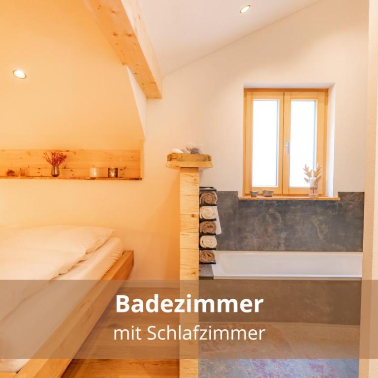 Chalet WaldHäusl luxuriöse Ferienwohnungen mit Sauna & Whirlpool, Kamin, Balkon oder Terrasse mit Bergblick - Deluxe Apartment - 16
