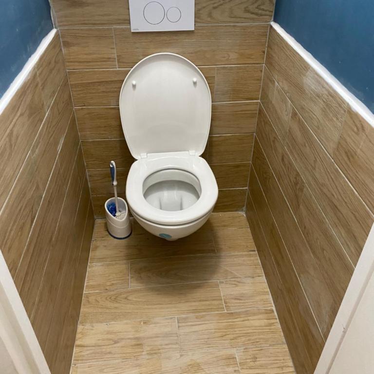 P2 Nîmes ,7 rue Saint Catherine - Apartamento de 1 dormitorio - 2