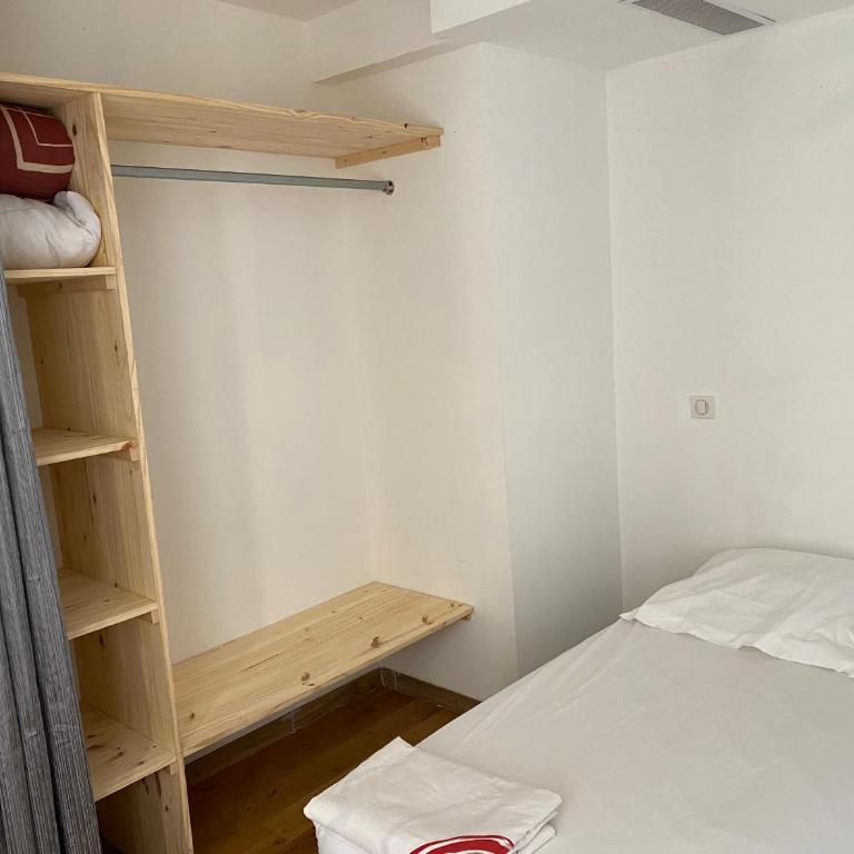 P2 Nîmes ,7 rue Saint Catherine - Apartamento de 1 dormitorio - 5