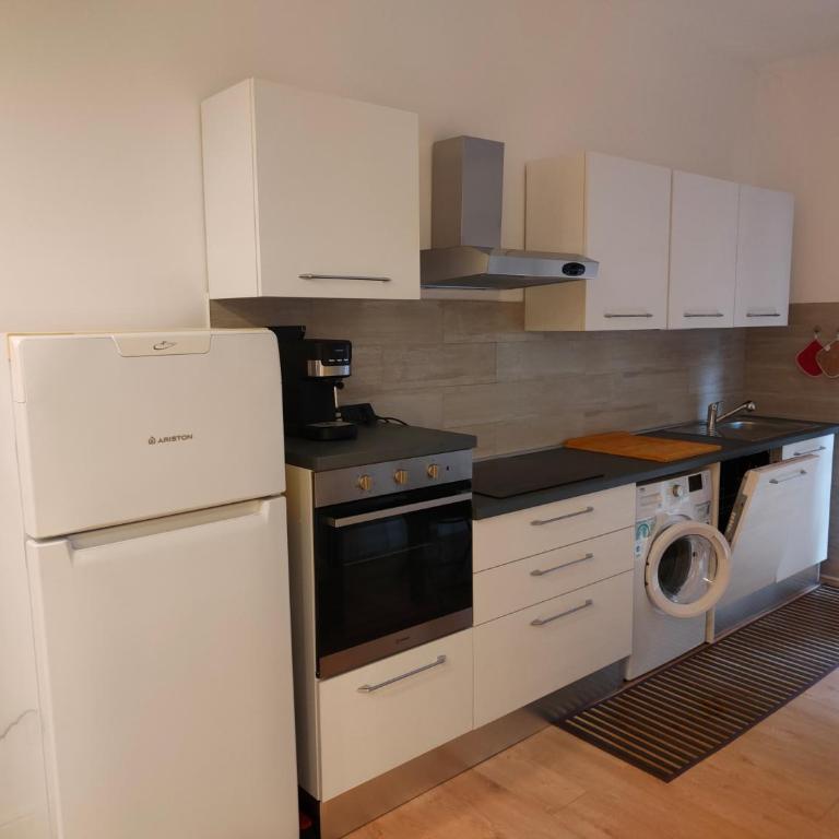 Airali House - Appartamento Monolocale con 1 Letto Matrimoniale - 4