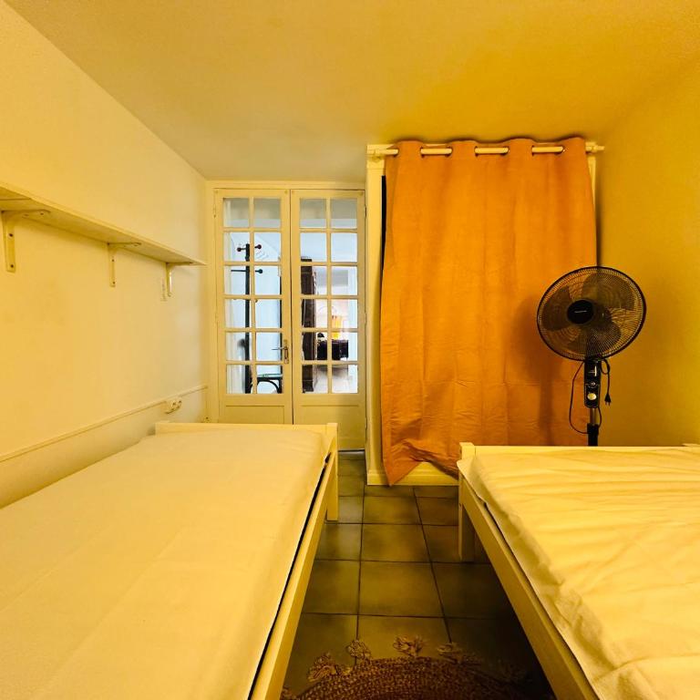 Collioure: Duplex de Charme proche plage et commerces, 4 personnes, terrasse - FR-1-309-481 - Apartment - 10