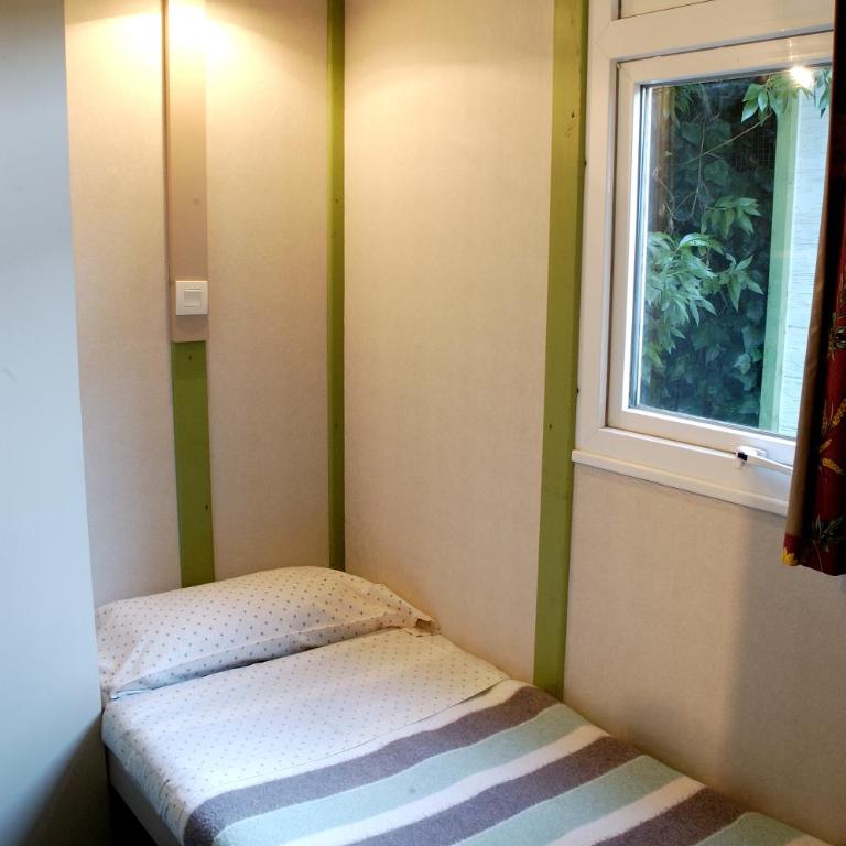 Camping As Cancelas - Bungalow de 2 dormitorios (5 adultos) - 4