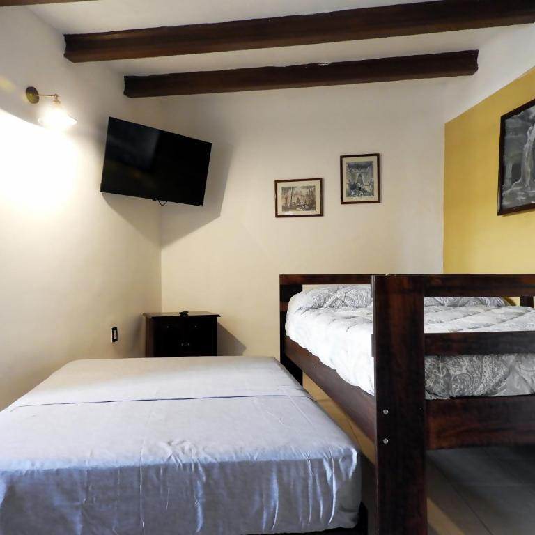 Plaza San Cayetano Panoramic House - Standard Double Room - 9