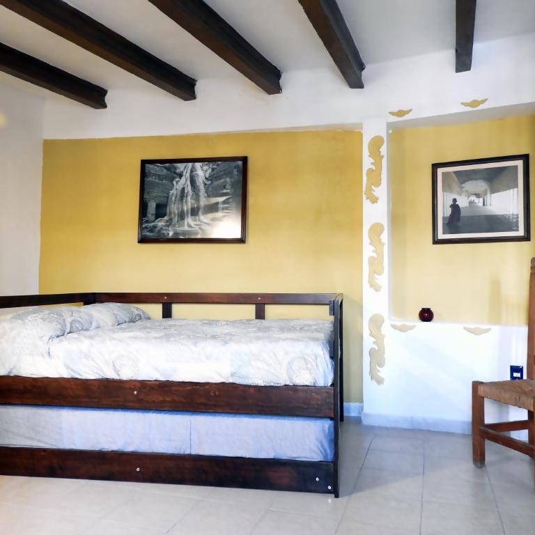 Plaza San Cayetano Panoramic House - Standard Double Room - 12
