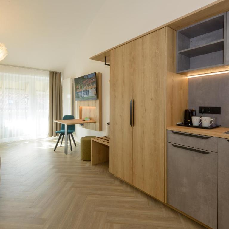 BERGlässig Hotel - Getränke inkl bei Halbpension - Doppelzimmer mit Balkon - 2