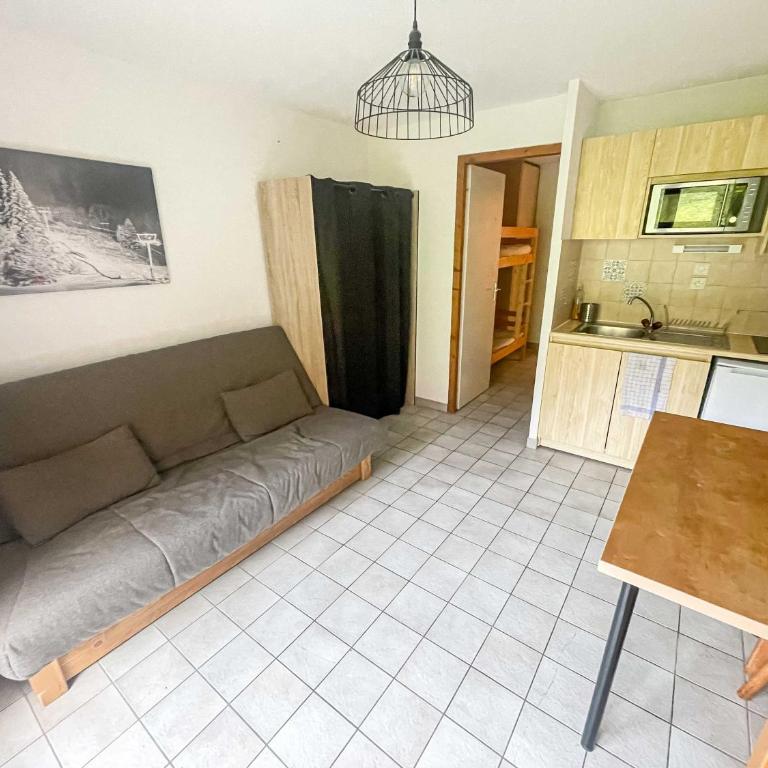 Joli studio 4 Pers 30m des pistes balcon plein Sud au Pieds des Pistes B27- DRAPS NON COMPRIS - Appartement 1 Chambre - 3