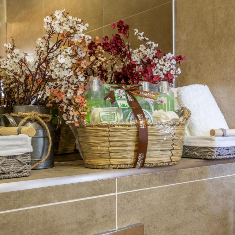 Adira Marseille Panier 2 étoiles - Apartment - 30