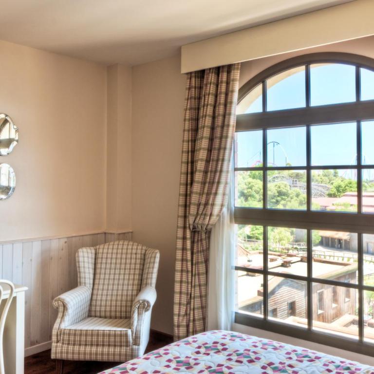 PortAventura Hotel Gold River - Includes unlimited access to PortAventura Park & 1 access to Ferrari Land - Habitación Estándar con acceso a PortAventura Park (2 adultos + 1 niño) + 1 ticket de 1 día para Ferrari Land - 3