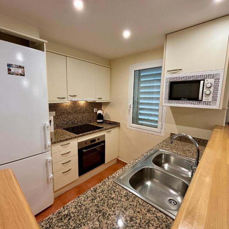Apartamentos Plus Costa Brava Pals - Apartamento de 3 dormitorios - 12