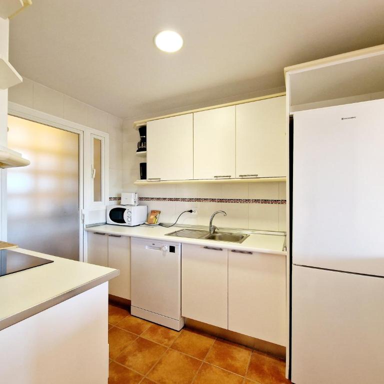 Riviera Relax & Pool - Apartamento de 2 dormitorios con terraza - 9