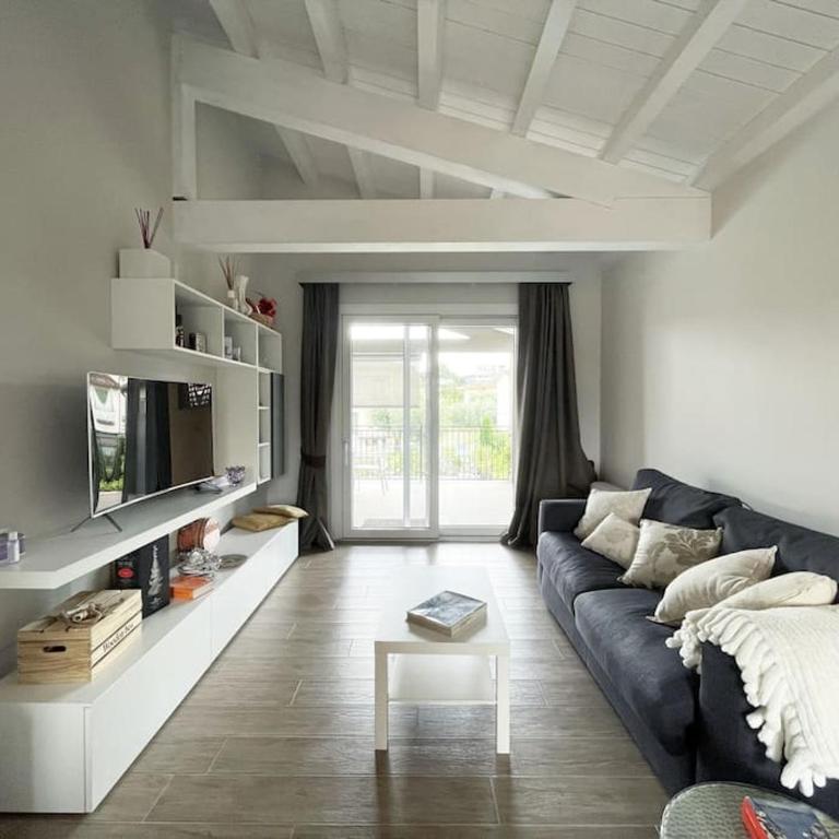 Bella Vita - Appartamento con 2 Camere da Letto - 9