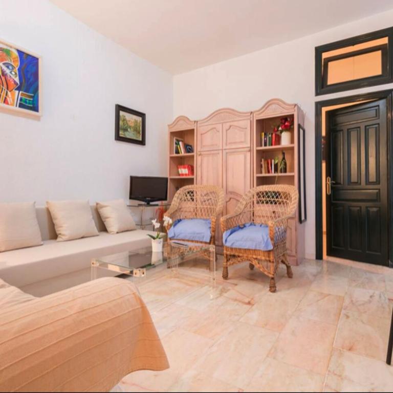 Pavia Central Suite by Valcambre - Apartamento de 1 dormitorio - 2