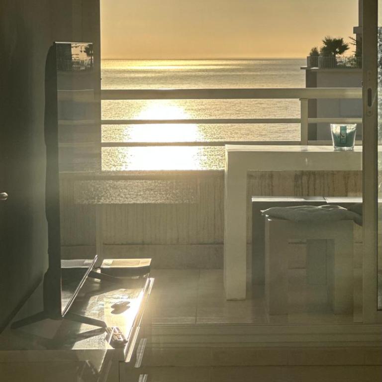 5mn Monaco - Terrasse vue mer - Parking - EA - Appartement 1 Chambre - 25