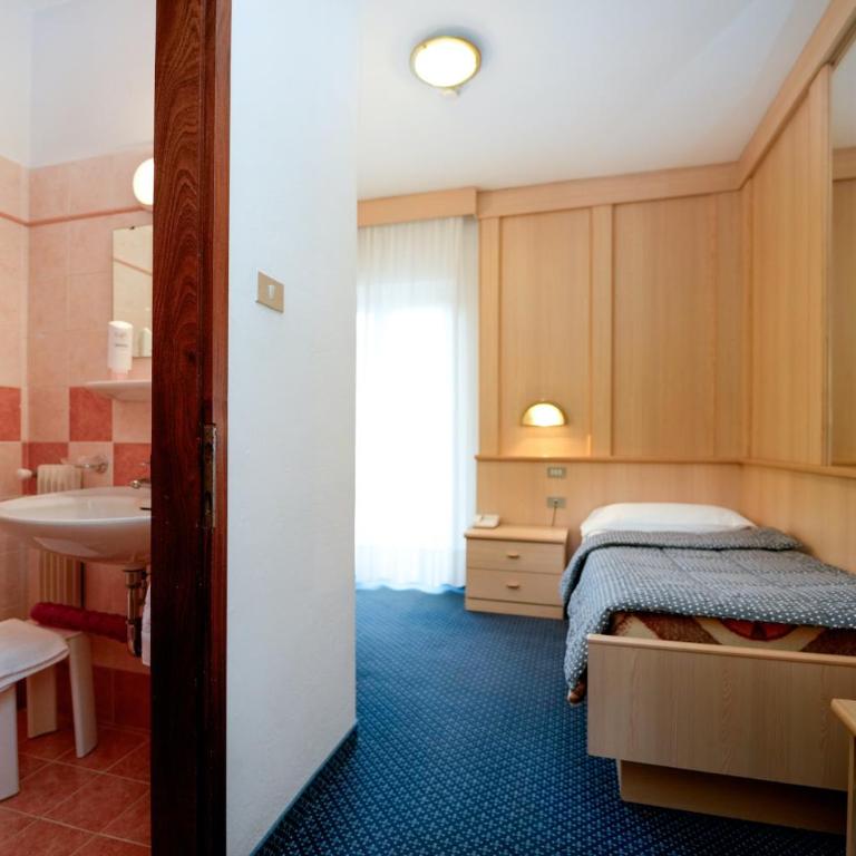 Hotel Mary - Camera Singola Economy - 2