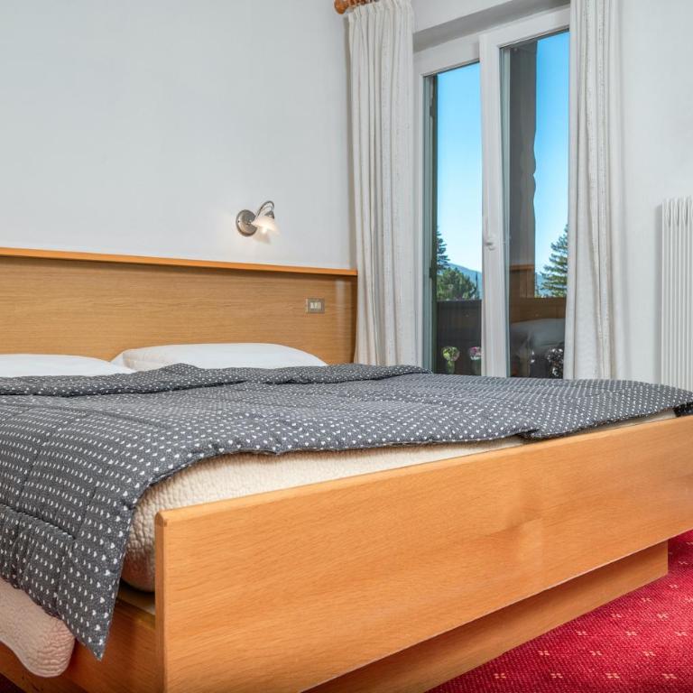 Hotel Mary - Camera Matrimoniale con Balcone - 3