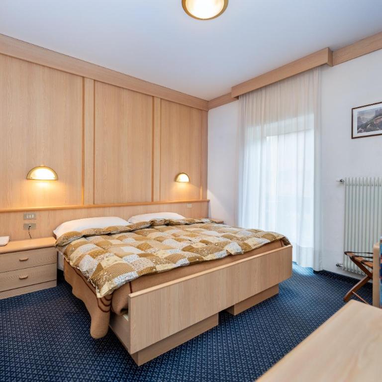 Hotel Mary - Camera Tripla Economy - 1