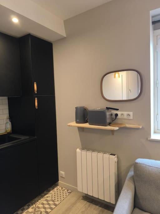 2 pieces Perle sur la Place Morny refait à neuf - Appartement 1 Chambre - 8