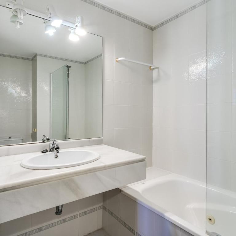 Ultimate Rentals - Geweldig Appartement Met Zeezicht! - Apartamento de 2 dormitorios - 7