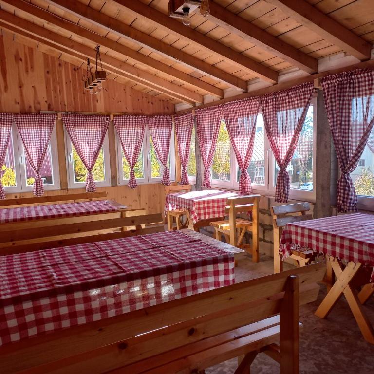 Apartmani Sobe Sljivancanin - Apartment - Ground Floor - 4