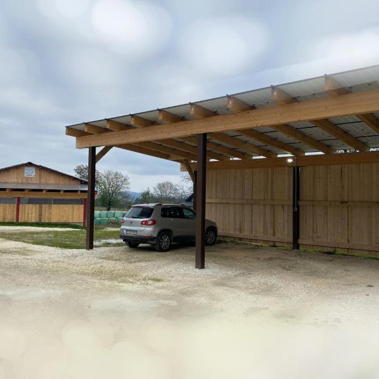 FriedlHof Kärnten Ferienwohnungen für bis zu 10 Personen - Apartment mit 3 Schlafzimmern und Bergblick - 3