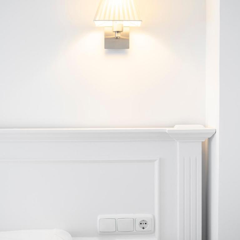 Ronda Suites 193 junto a hospitales y cerca centro con Parking Gratis - One-Bedroom Apartment - 13