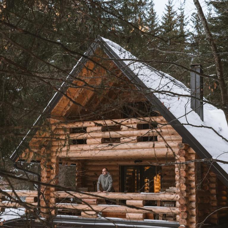 Casa Montana - Two-Bedroom Chalet - 29