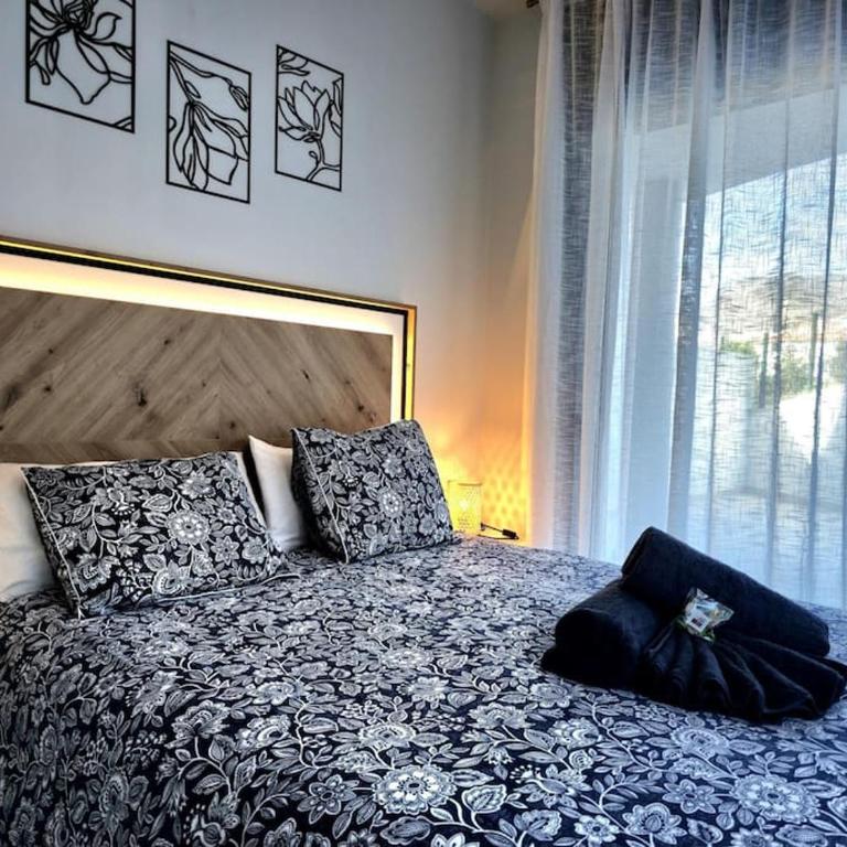 Samuel Luxury 2bedroom Apartment, Large patio, free wifi and private parking BY NAMASTE ELITE - Apartamento de 2 dormitorios - 46