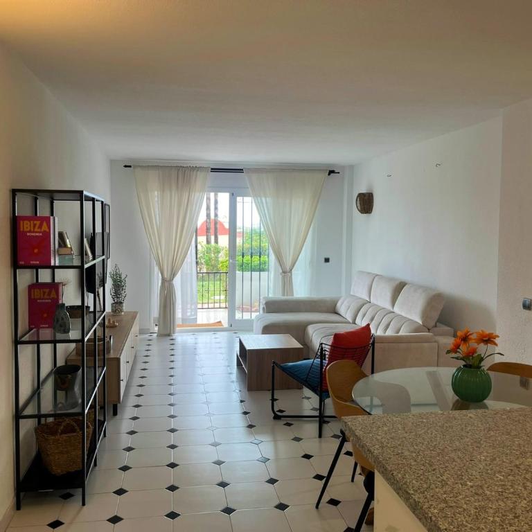 Orión II By Holiday Homes Málaga - Apartamento de 1 dormitorio - 12