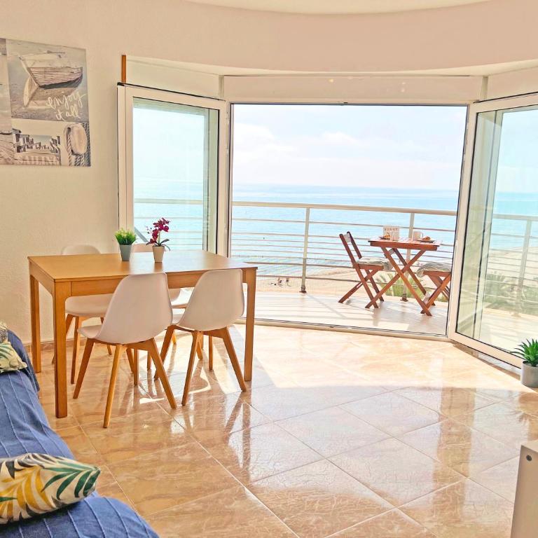 Ático Frente al Mar 2 Terrazas Barbacoa y Parking Sujeto a disponibilidad - Apartamento - 10