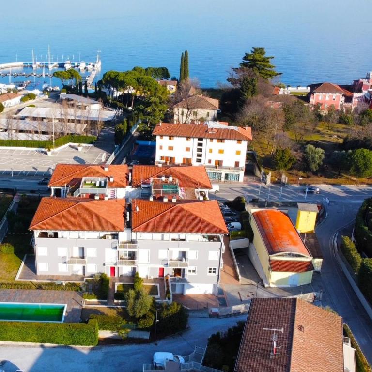 casetta giù al lago - Two-Bedroom Apartment - 5
