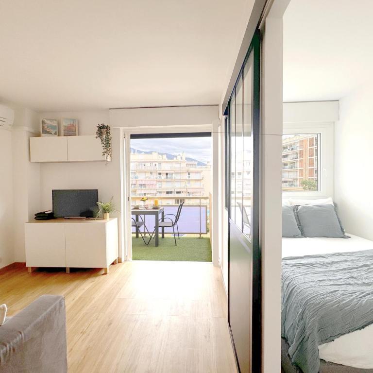 Charming 2-Rooms Apartment - Walk to Beach, Near Monaco & Menton - Appartement 1 Chambre - 8