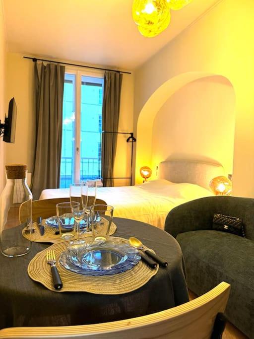 Studio Design Neuf - Central - Appartement 1 Chambre - 13